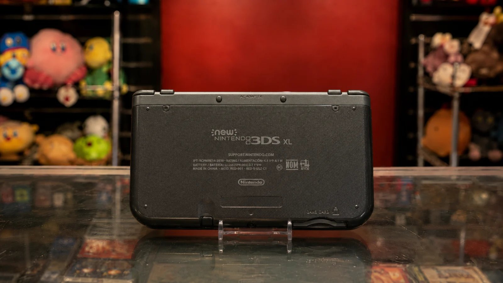 New Nintendo 3DS XL — view 4