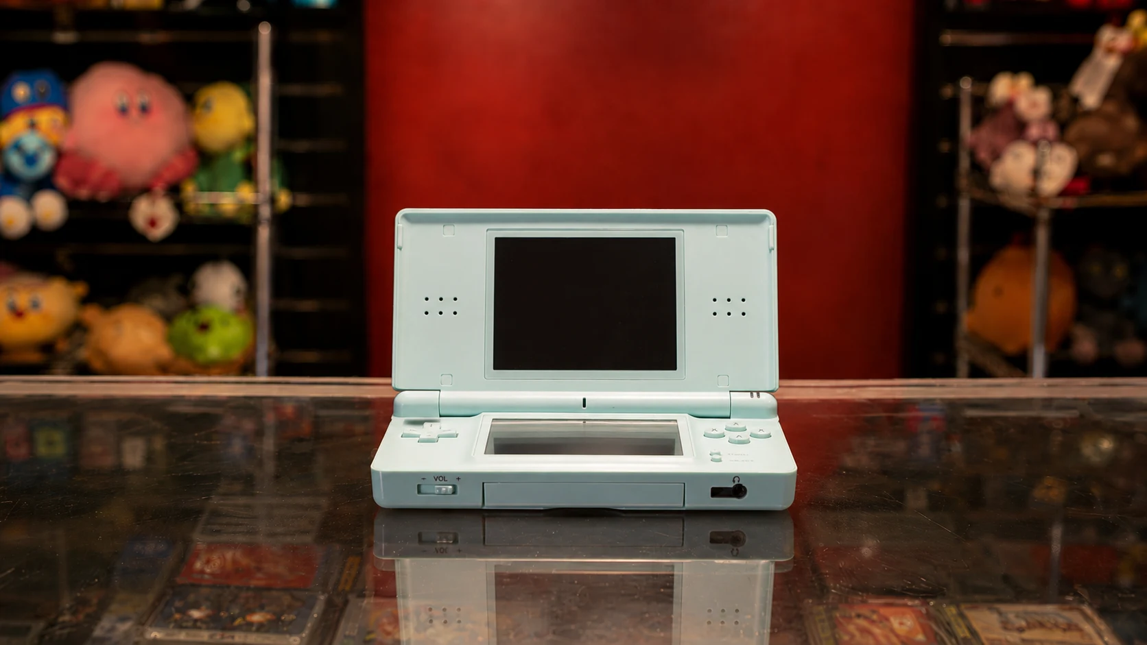 Nintendo DS Lite — view 2