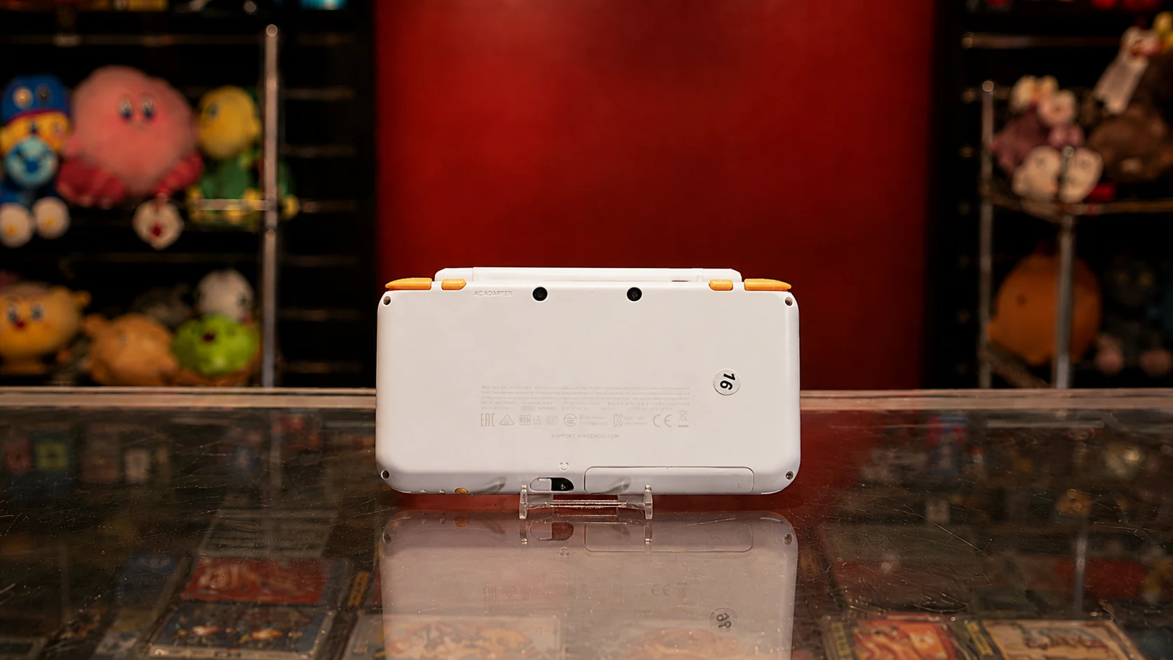 New Nintendo 2DS XL — view 3